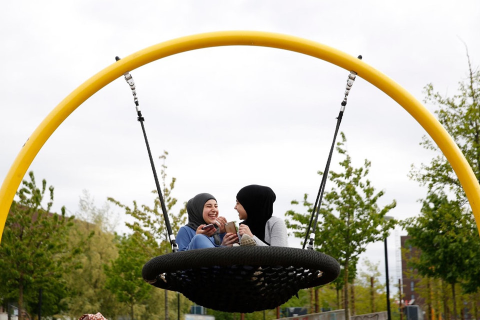 Những người nhập cư bị kỳ thị trong khu ổ chuột ở Đan Mạch